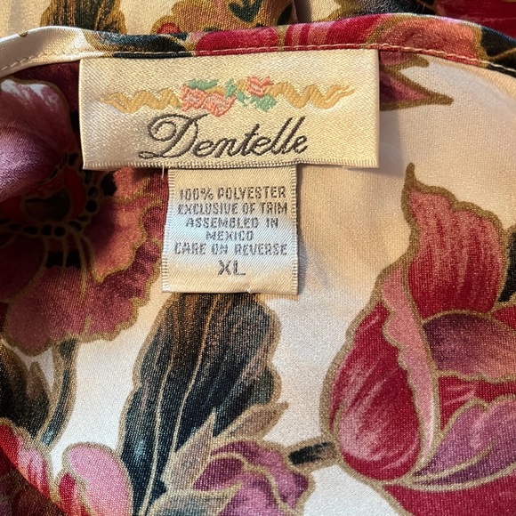 Dentelle nite shirt, XL, polyester floral print, new. - Picture 3 of 3